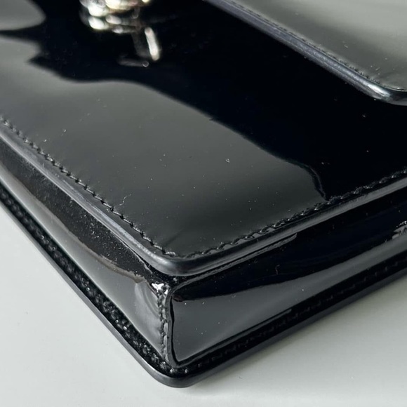 Ferragamo Vara Bow Bag - Picture 7 of 12